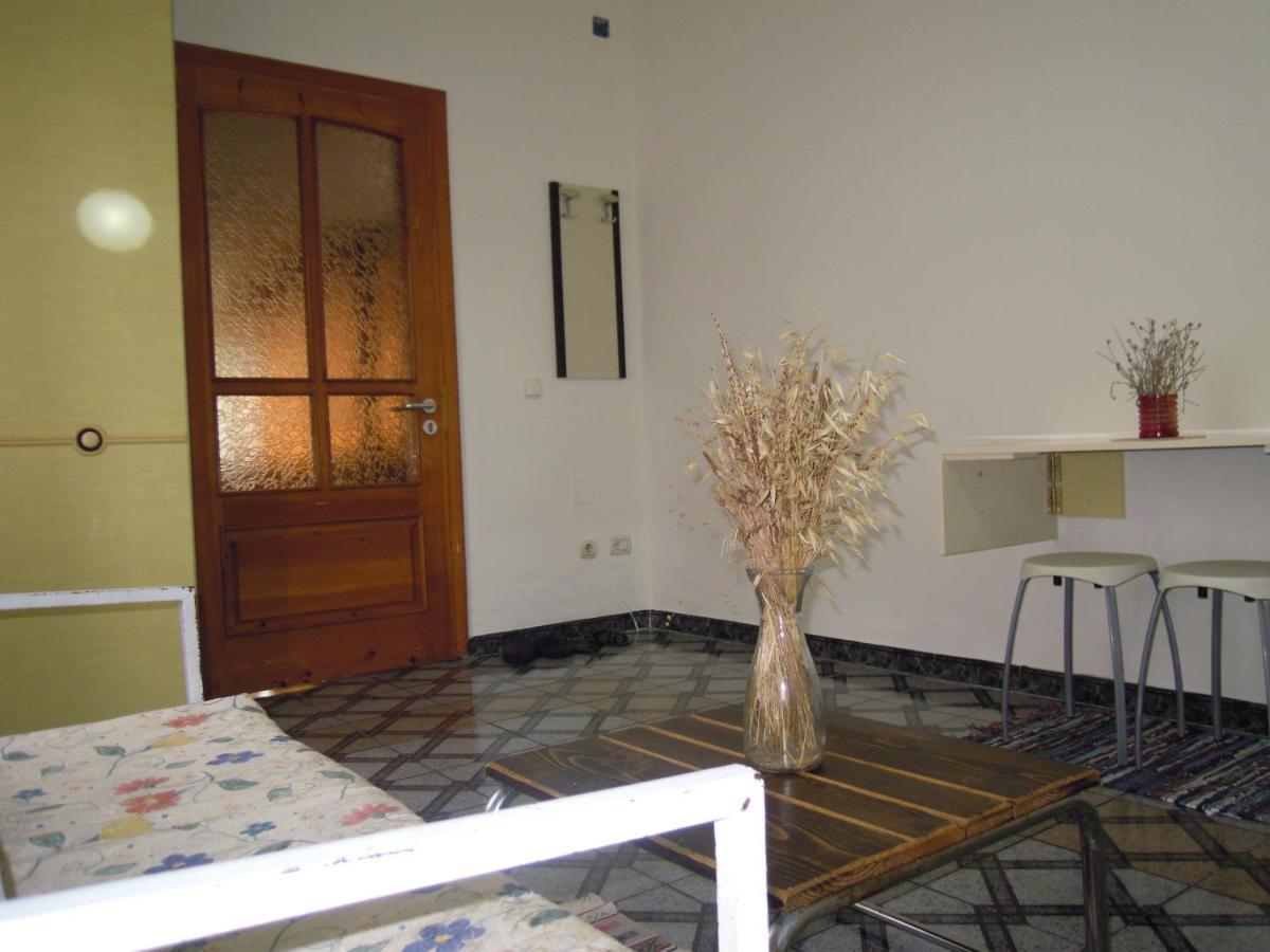Angie'S Shared Villa Tam Τίρανα Εξωτερικό φωτογραφία