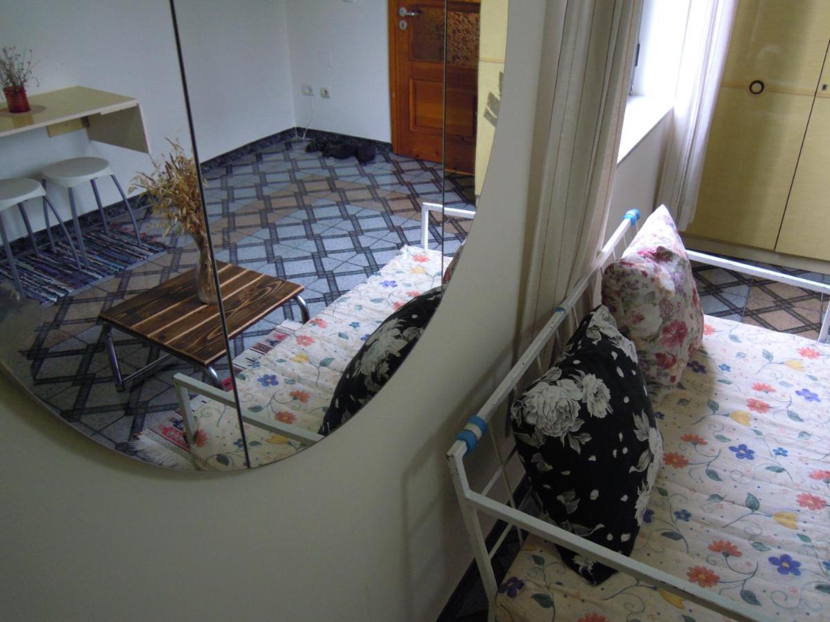 Angie'S Shared Villa Tam Τίρανα Εξωτερικό φωτογραφία