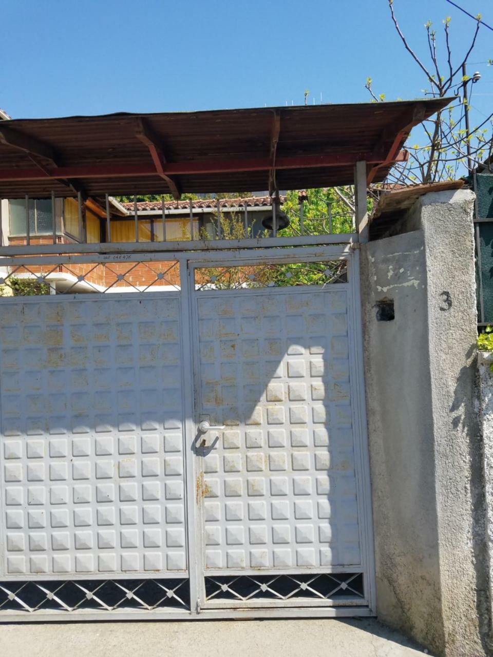 Angie'S Shared Villa Tam Τίρανα Εξωτερικό φωτογραφία