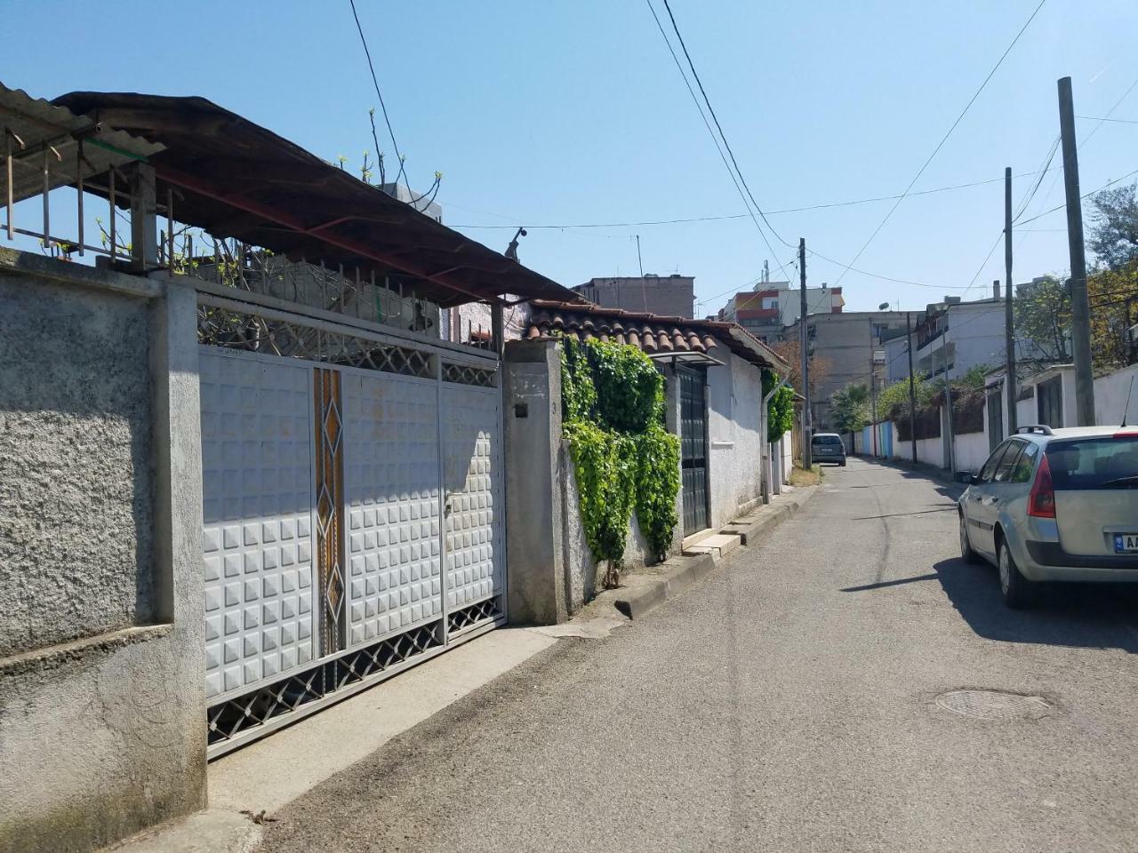 Angie'S Shared Villa Tam Τίρανα Εξωτερικό φωτογραφία